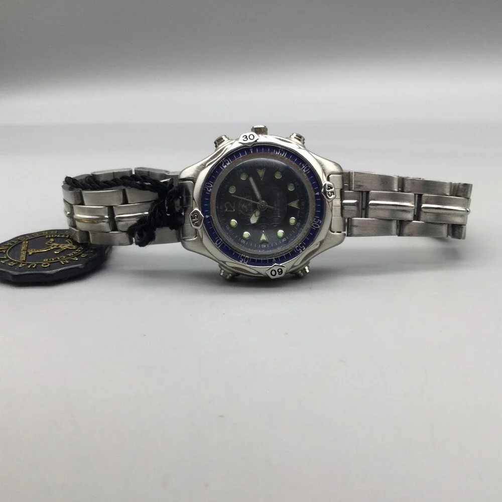 Hollywood Soccer Club Womens Watch 30mm Blue Dial Stainless New Battery 8